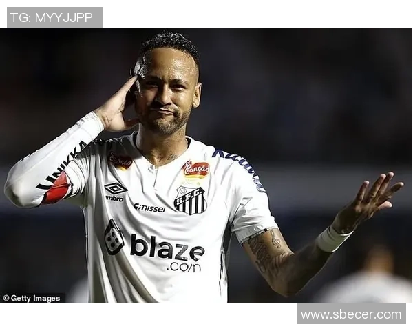 足球巨星受嘲讽风波揭秘 从高光时刻到舆论风暴的背后故事