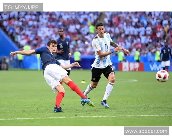 全球最时尚足球明星盘点 时尚与足球完美融合的顶尖球员们 全球最时尚足球明星盘点 时尚与足球完美融合的顶尖球员们